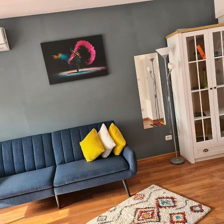 Mall Luxury Apartments Bacău Extérieur photo