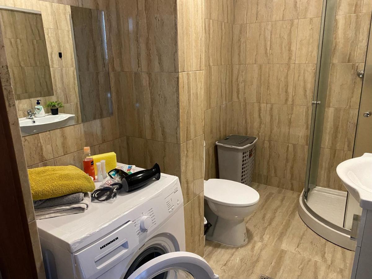 Mall Luxury Apartments Bacău Extérieur photo
